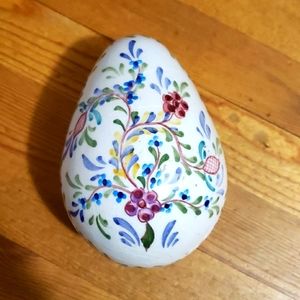 Portuguese Handmade/Painted Easter Display Egg 3 7/8"x2.75" *Crazing in Glaze